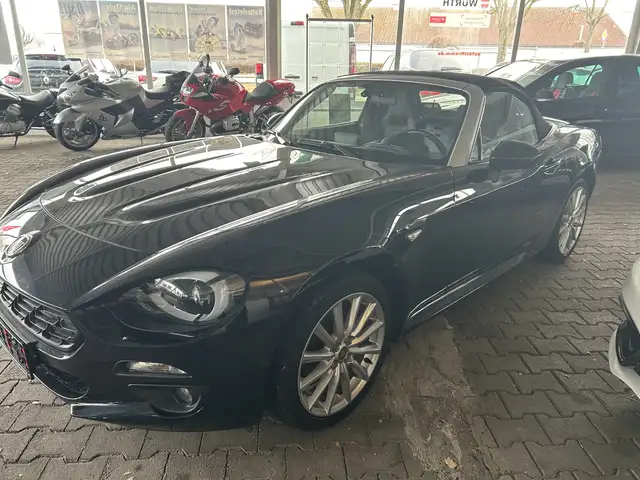 Fiat 124 Spider Lusso*Automatik*Kamera*Navigation*8fach Bereift