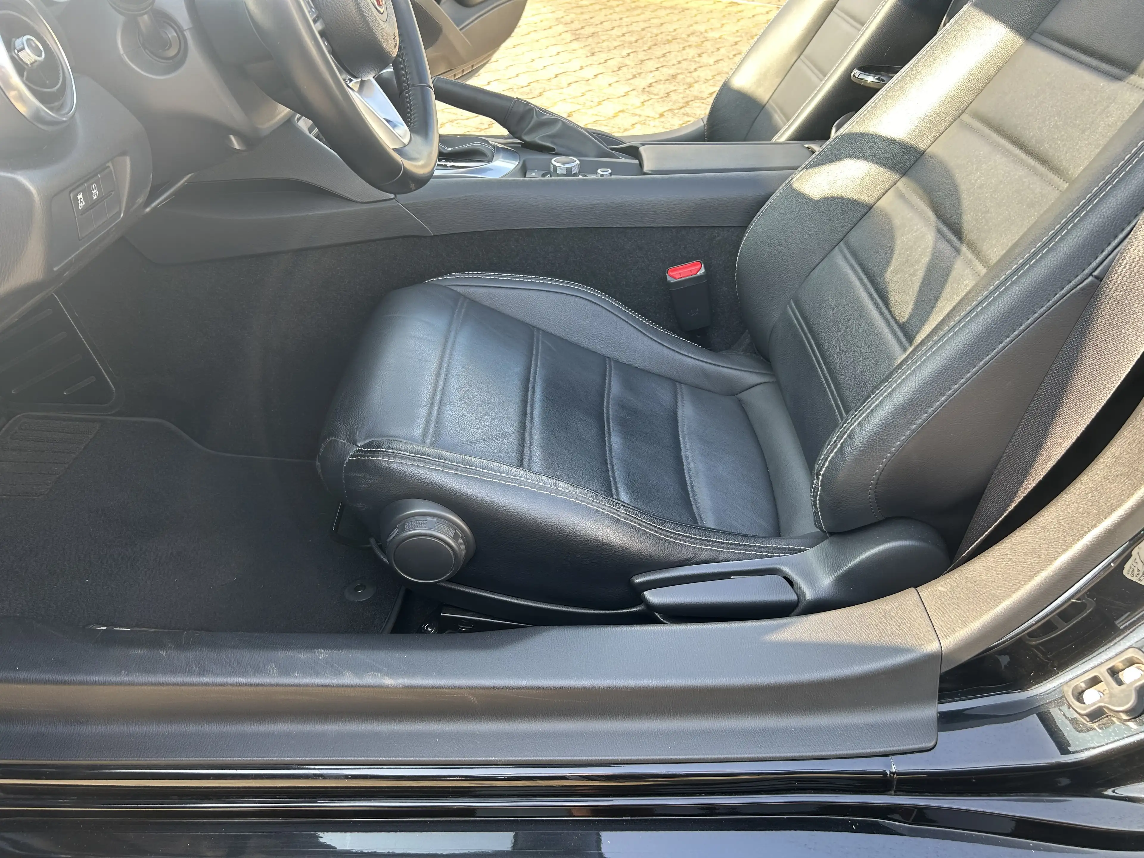 Fiat 124 Spider Lusso*Automatik*Kamera*Navigation*8fach Bereift — photo 15