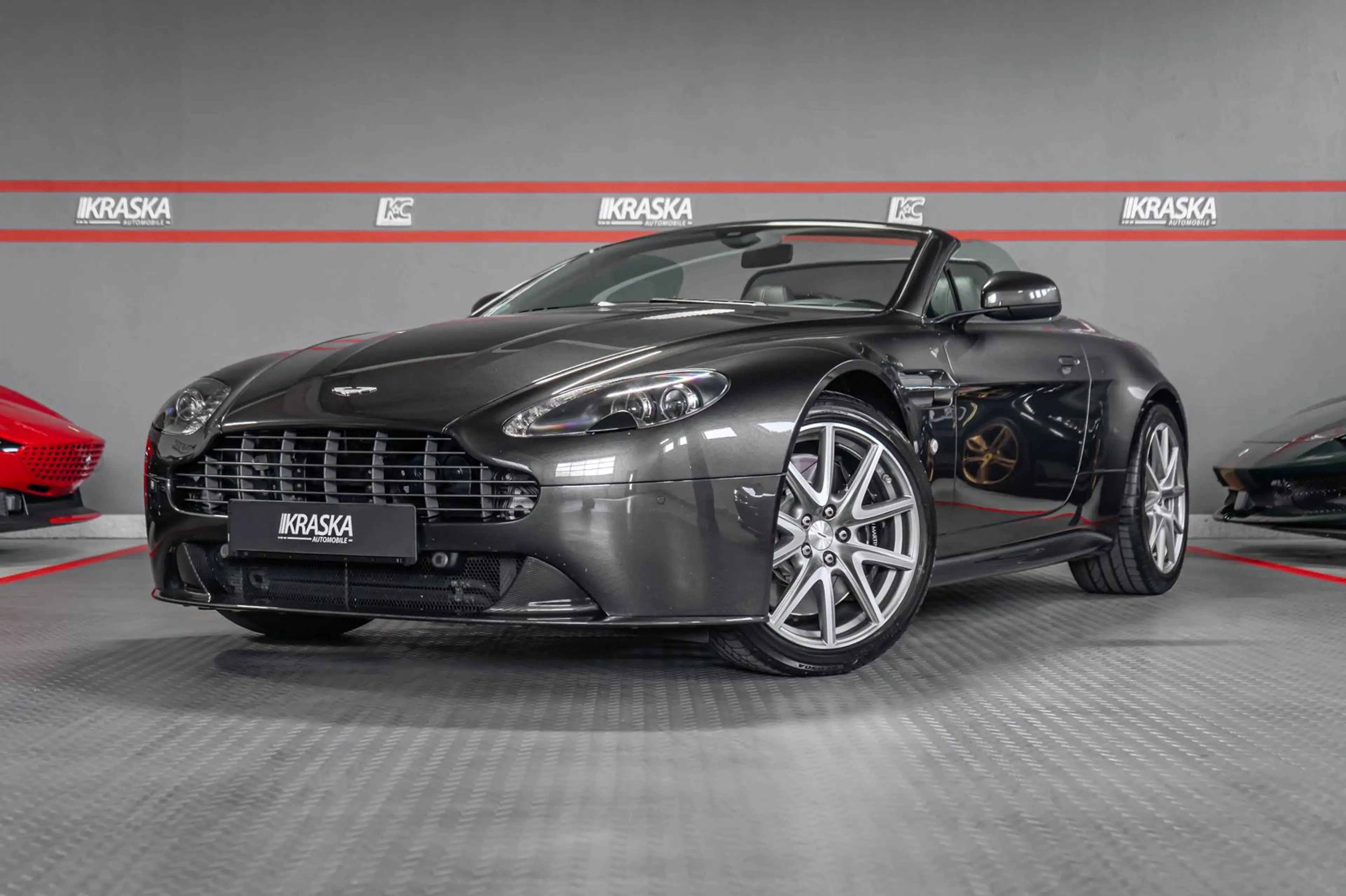 Aston Martin V8 S Roadster SP10 SHZ DAB RFK *LIMITED* — photo 2