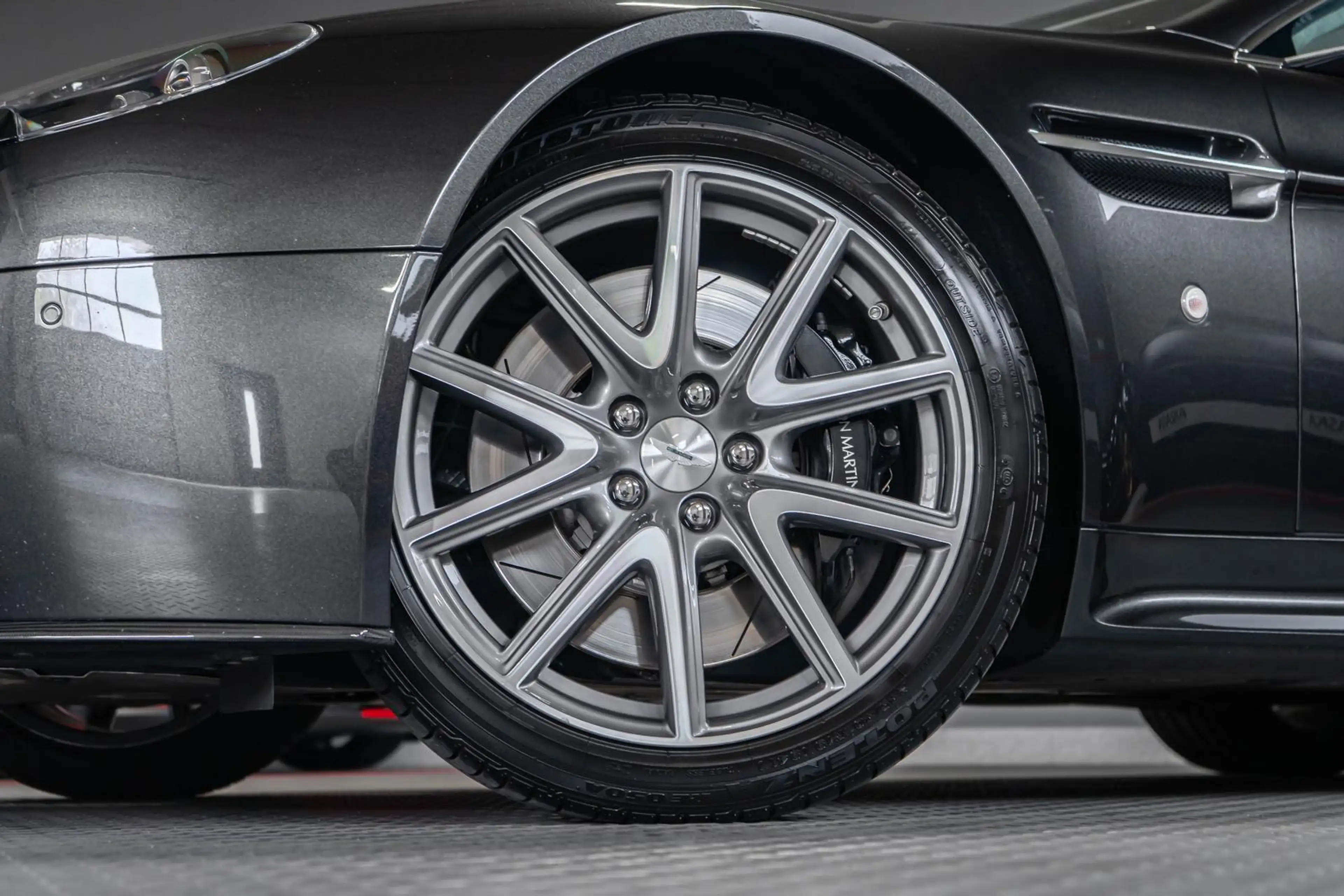 Aston Martin V8 S Roadster SP10 SHZ DAB RFK *LIMITED* — photo 4