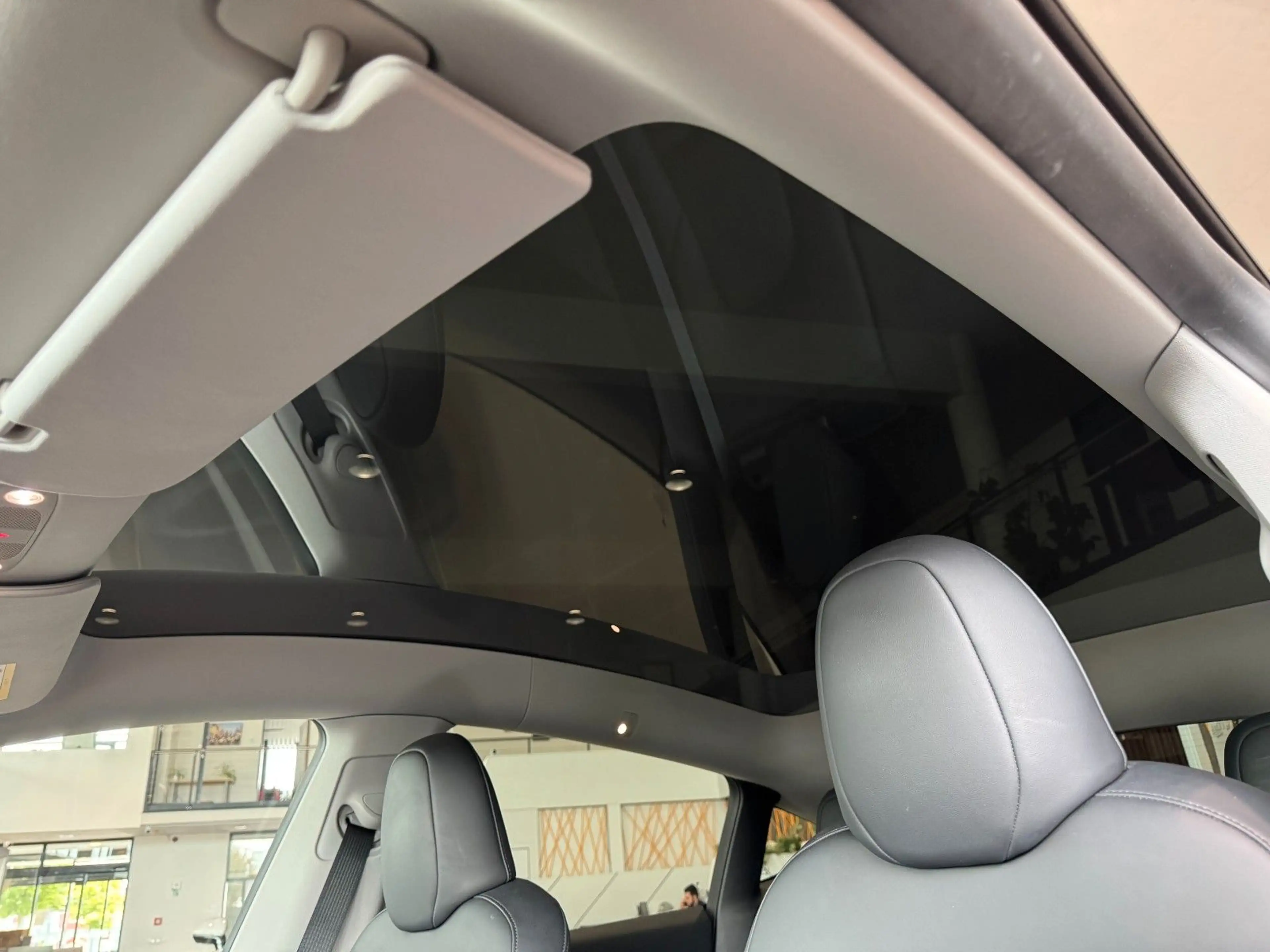 Tesla Model Y AWD Long Range Dual Motor Panorama AHK — photo 25