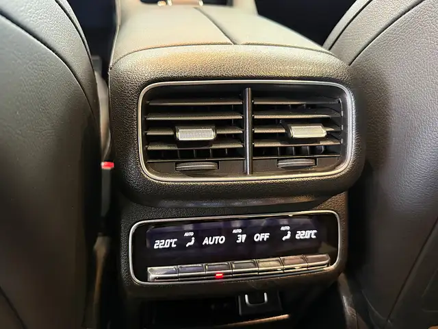 Mercedes-Benz GLE 350 de PHEV Coupé 4MATIC Aut.*AMG-Line*Panorama Ansicht 27