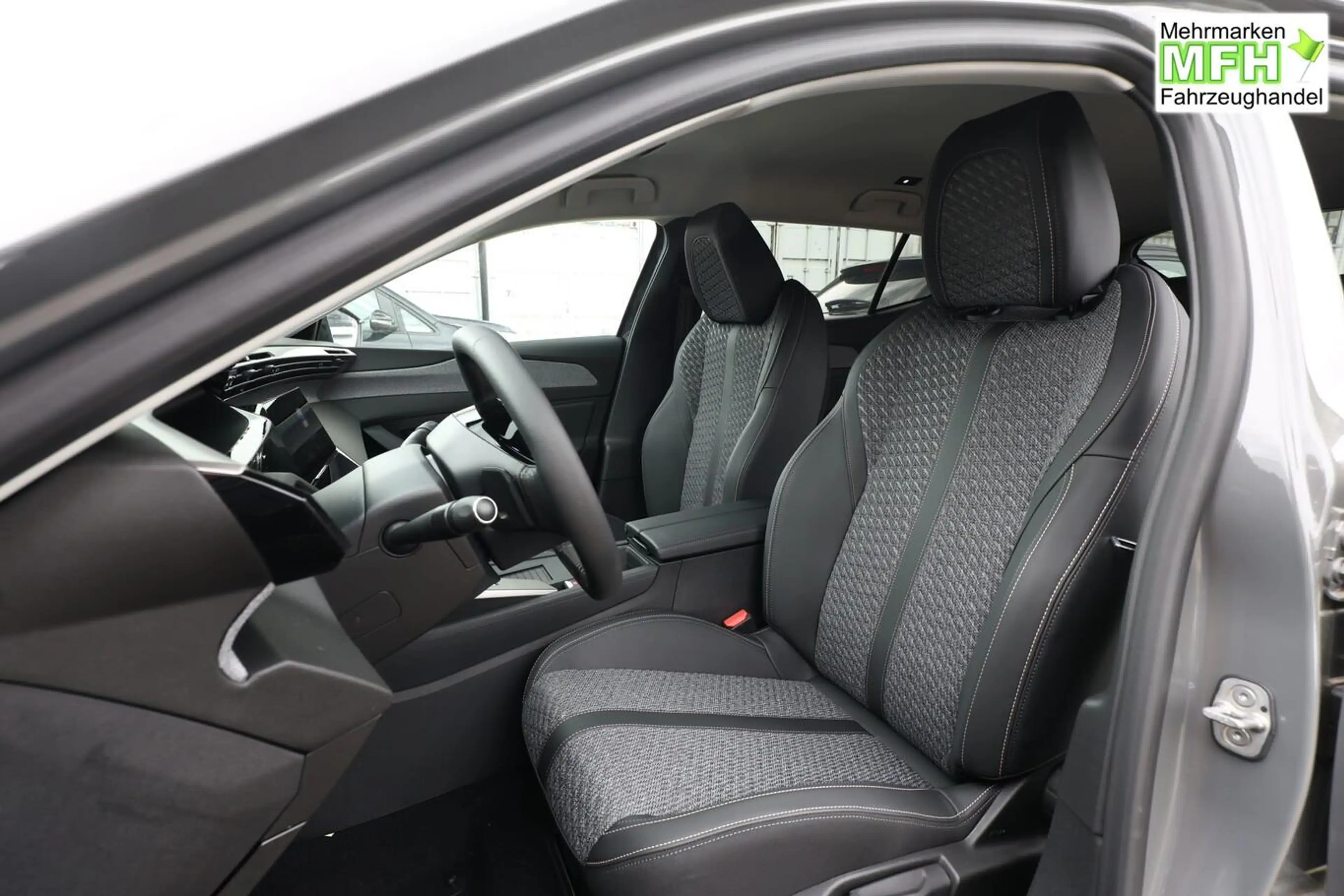 Peugeot 408 Allure Hybrid FACELIFT 360° ACC Nav Alarm 100 k... — photo 5