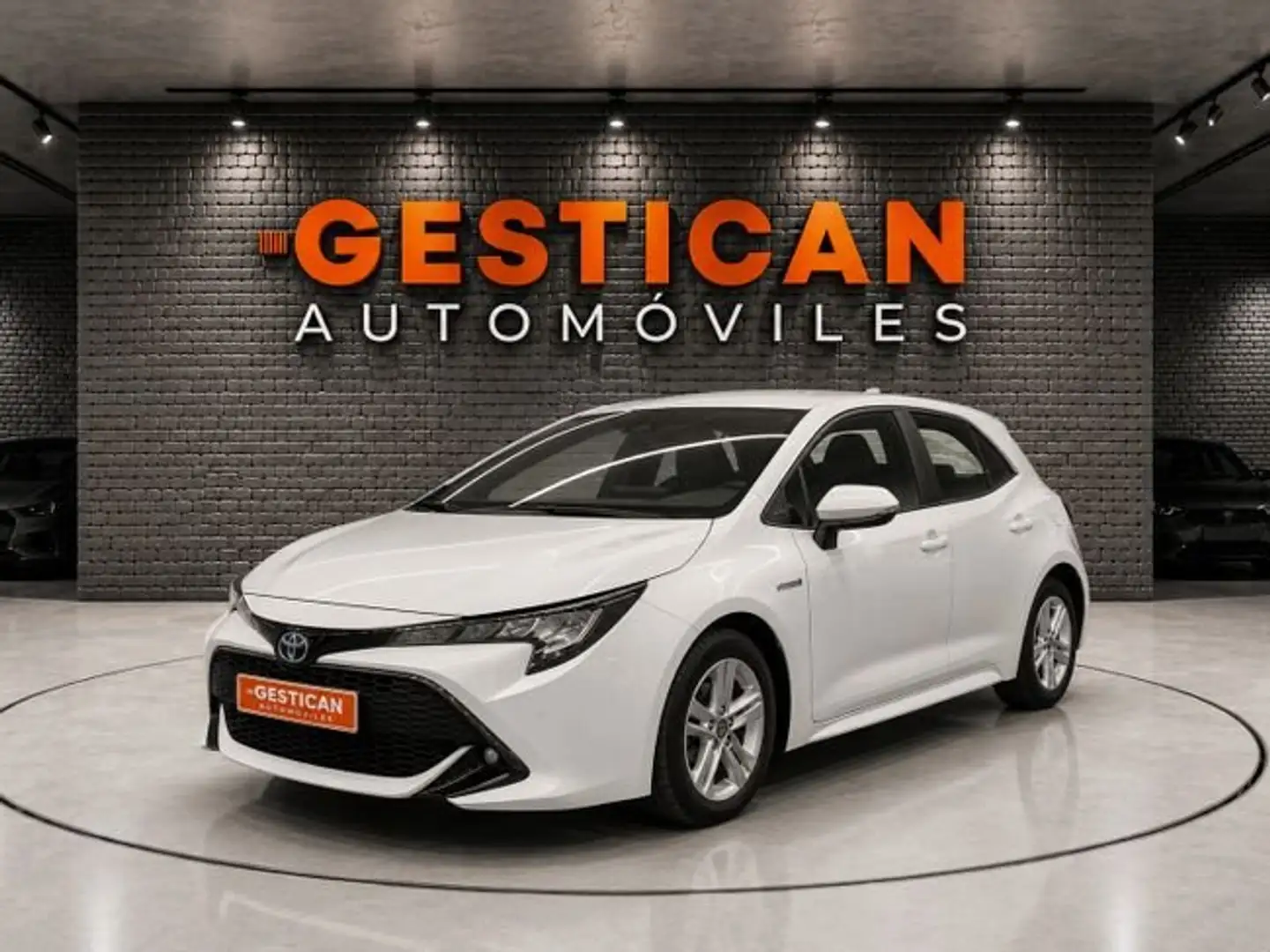 Toyota Yaris 120H 1.5 Active Tech Blanco - 1