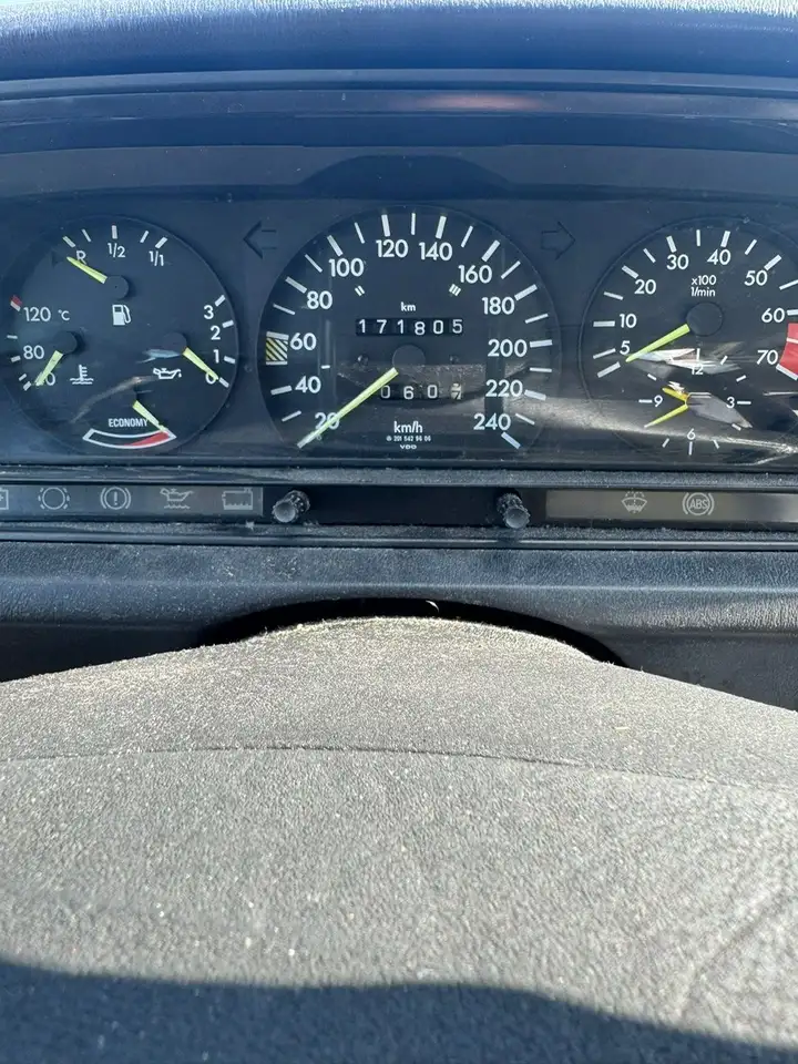 Mercedes-Benz 190 E 2.6 OLDTIMER, foto 8