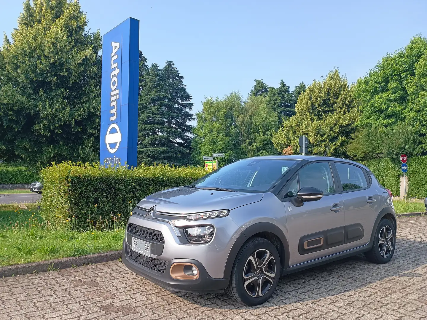 Citroen C3 1.2 puretech C-Series s NO VINCOLI FINANZIAMENTO Gris - 1