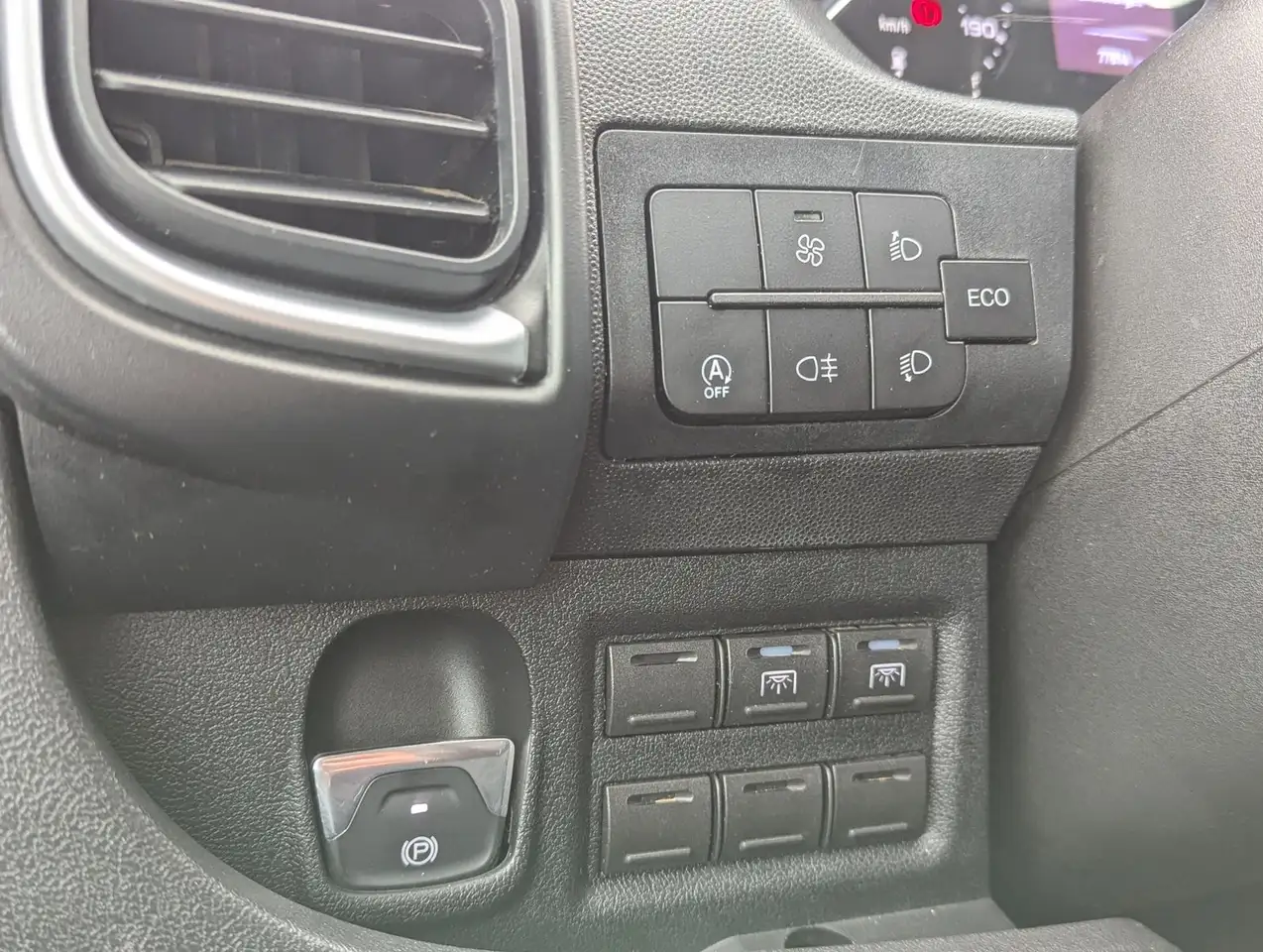 Fiat Ducato 140 L4 H2 Kamera 8-Sitze Business +-Paket 23