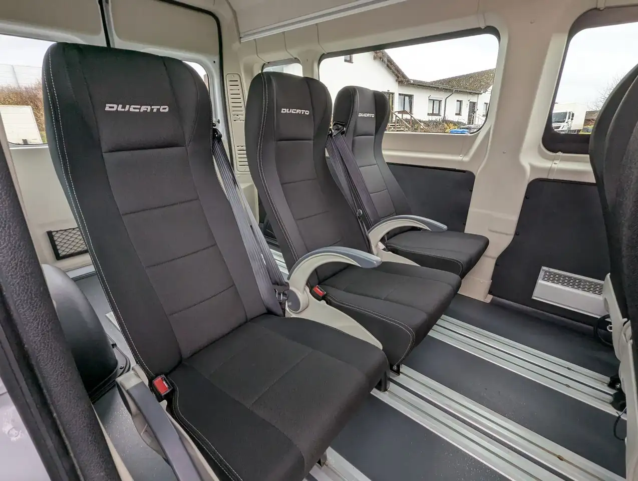 Fiat Ducato 140 L4 H2 Kamera 8-Sitze Business +-Paket 19