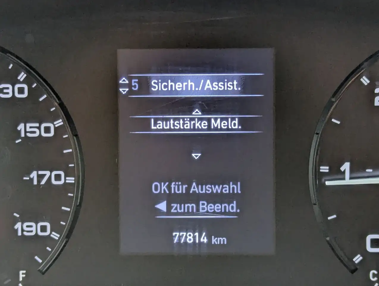 Fiat Ducato 140 L4 H2 Kamera 8-Sitze Business +-Paket 28
