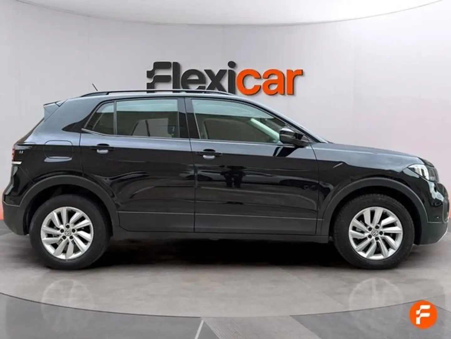 Volkswagen T-Cross 1.0 TSI Advance DSG7 85kW Negro - 2