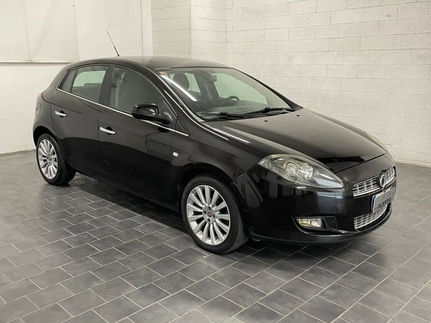 Fiat Bravo 1.6 MJT 120 CV Emotion-UNIPRO Nero - 1