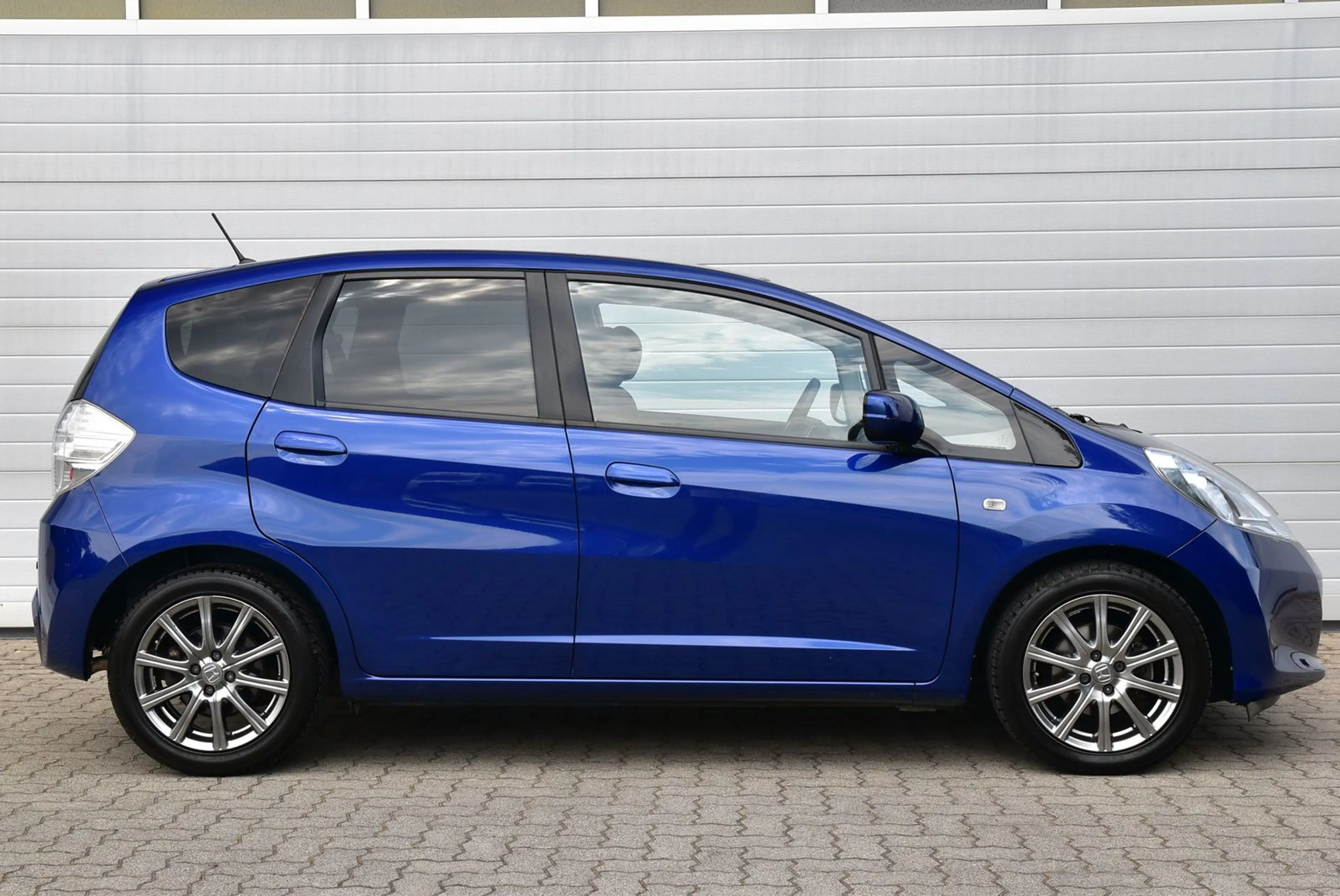 Honda Jazz Hybrid Comfort Automatik/Klima/PDC — photo 2