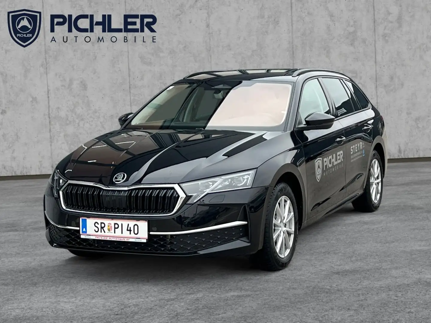 Skoda Octavia Selection TDI DSG Schwarz - 1