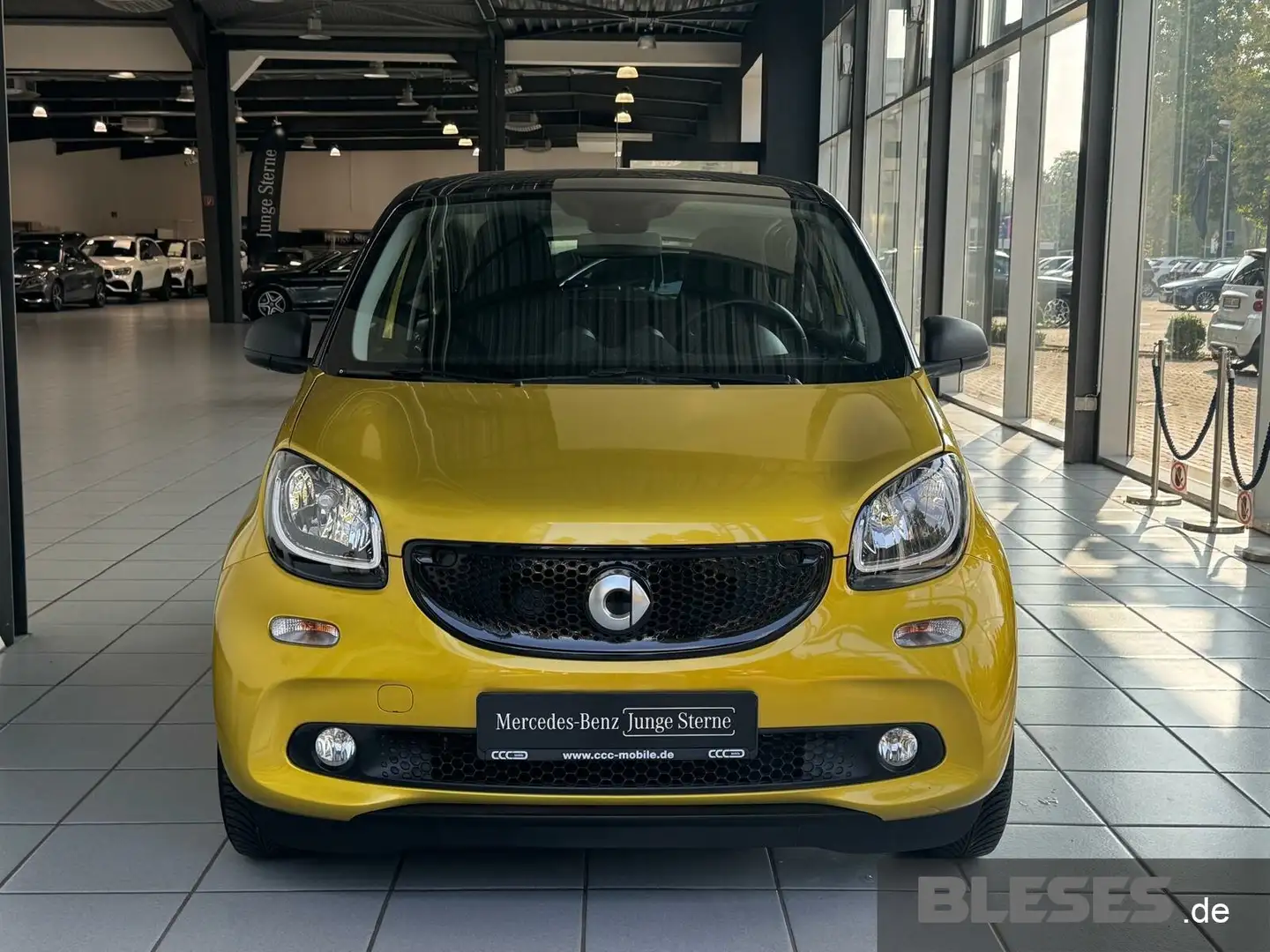 smart forFour forfour Passion+Navi+Pano+Komfort-P.+PDC hinten BC Gelb - 2