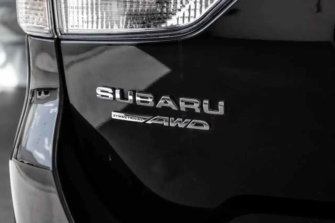 Subaru Forester снимка Subaru Forester