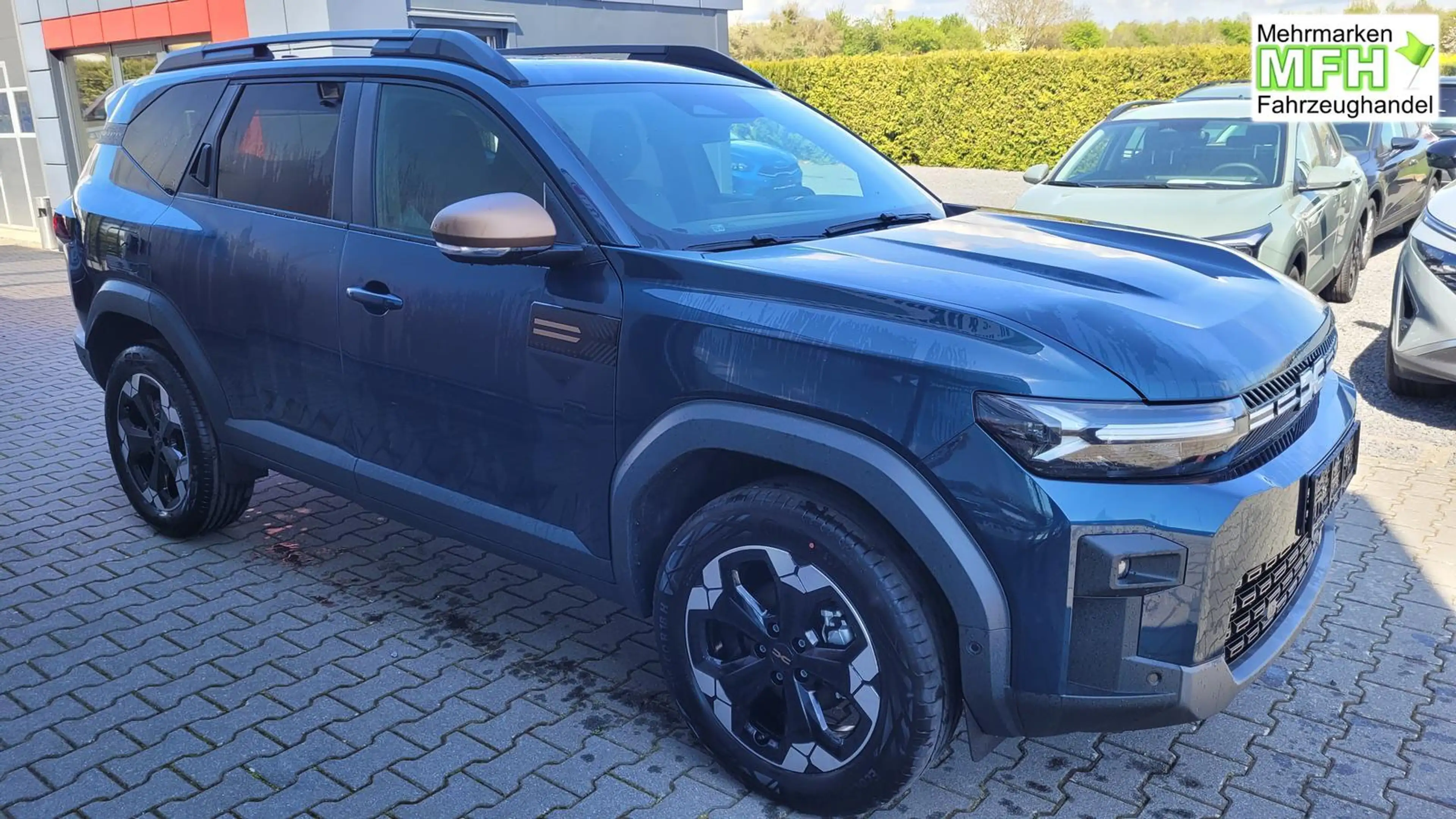 Dacia Bigster Extreme Hybrid 155*LED*NAVI*SHZ*360*PANO 115 kW... — photo 3