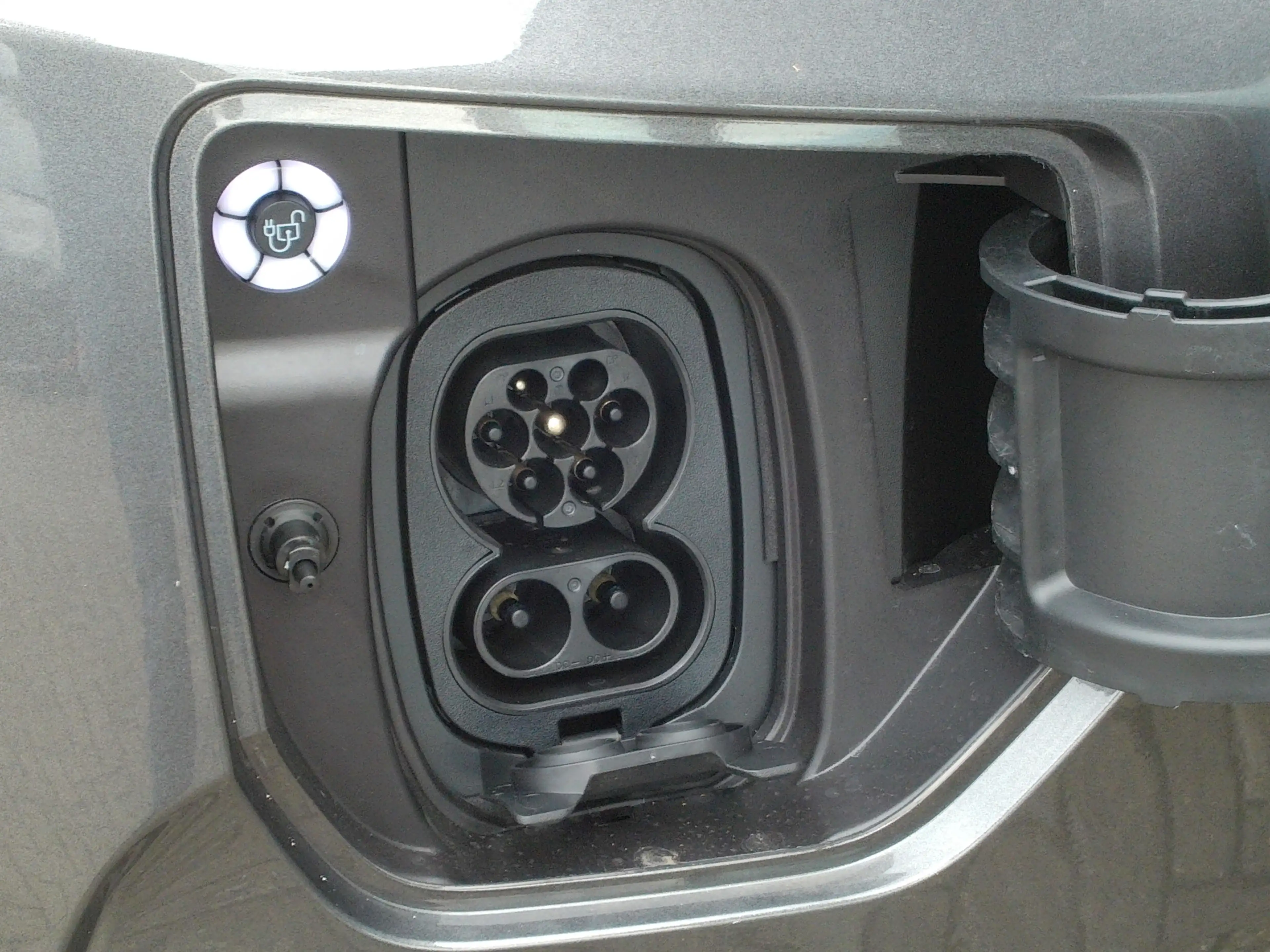 Ford E-Transit Cust. 340 L2H1 Limited 71 kWh, Trekhaak / Carplay — photo 15