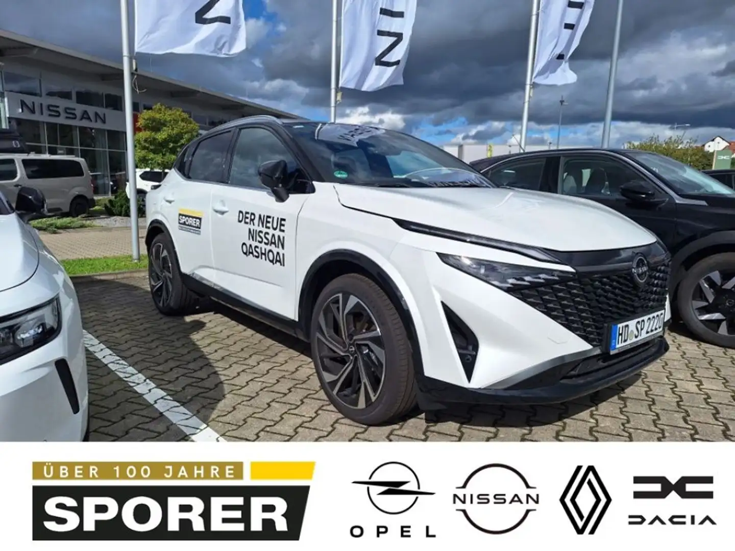 Nissan Qashqai 1.3 DIG-T MHEV Xtronic Tekna+ White - 1