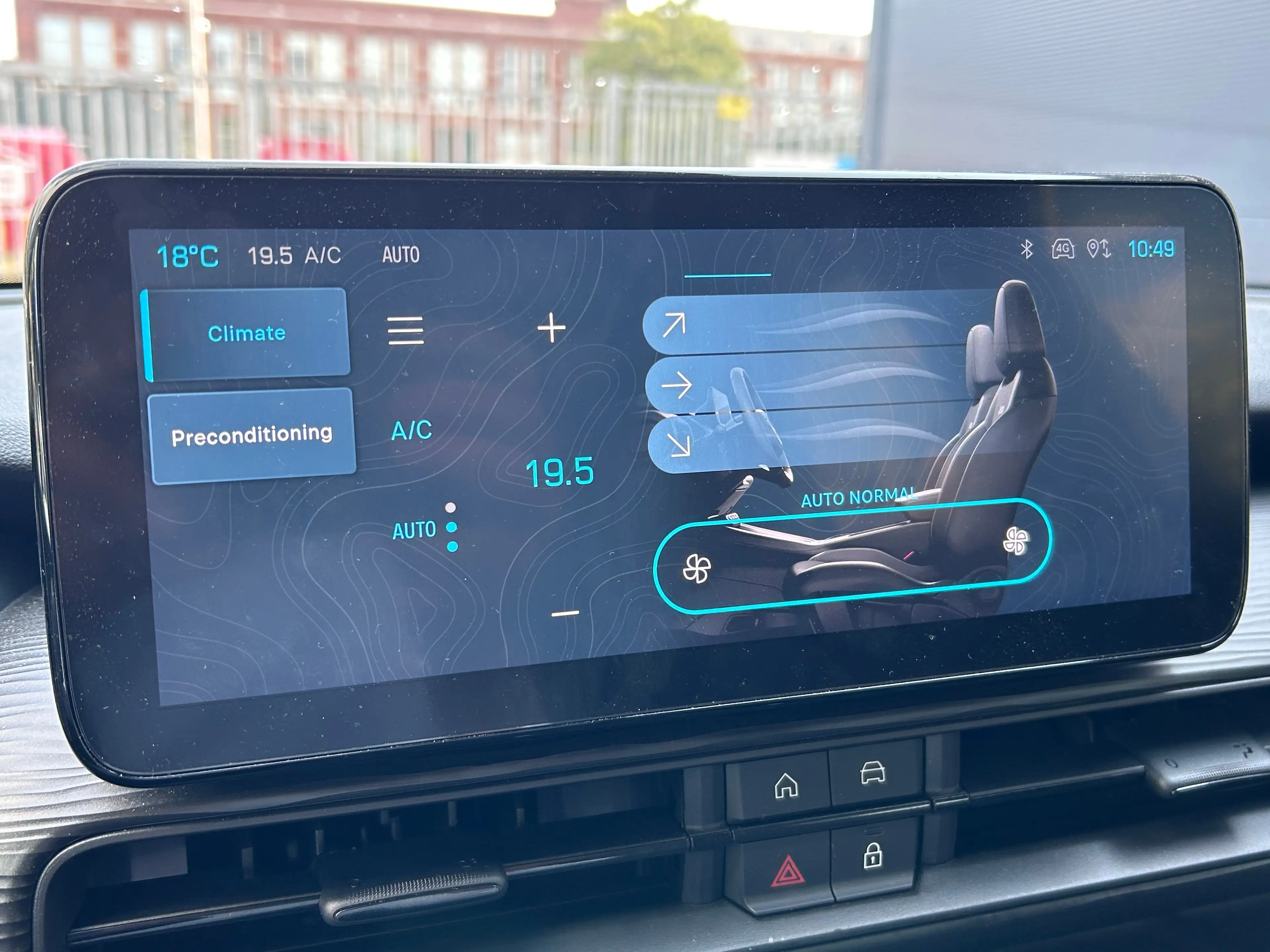 Jeep Avenger Longitude 54 kWh Stoelverwarming | Parkeersensoren — photo 16
