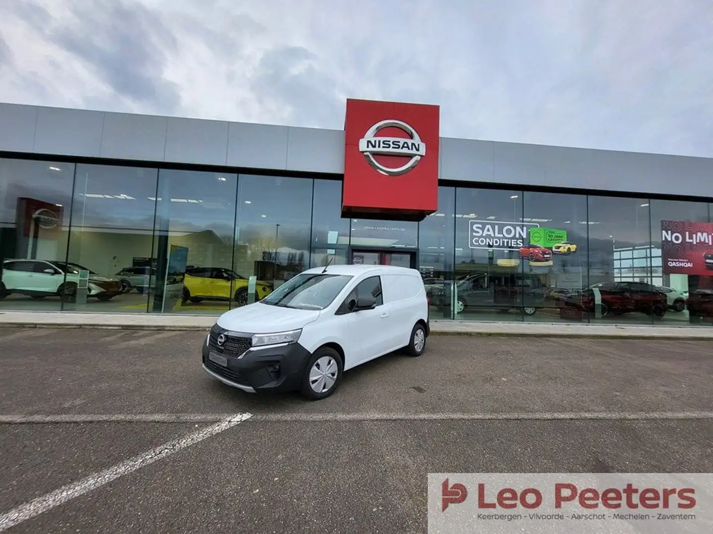 Nissan Townstar n-connecta l1h1 Wit - 1