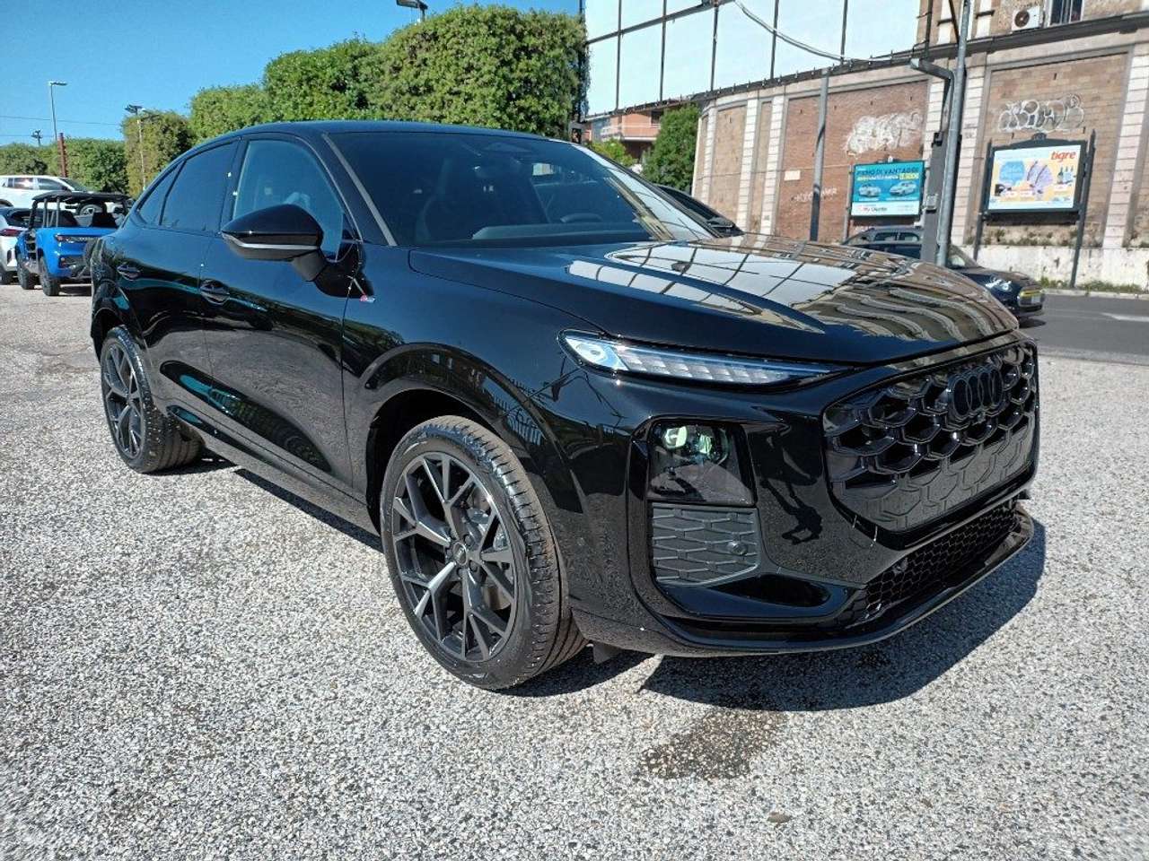 Audi Q3 2000 SPB TDI BLACKLINE 150CV STRONIC TETTO"20