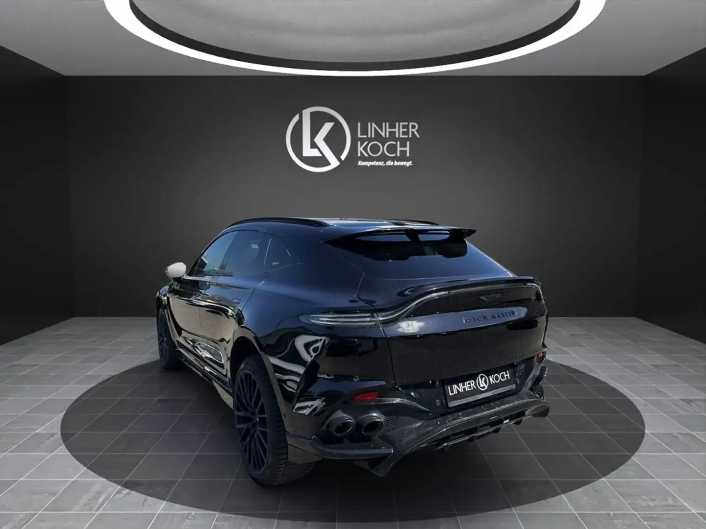 Aston Martin DBX 707 ''FACELIFT'' Schwarz - 2
