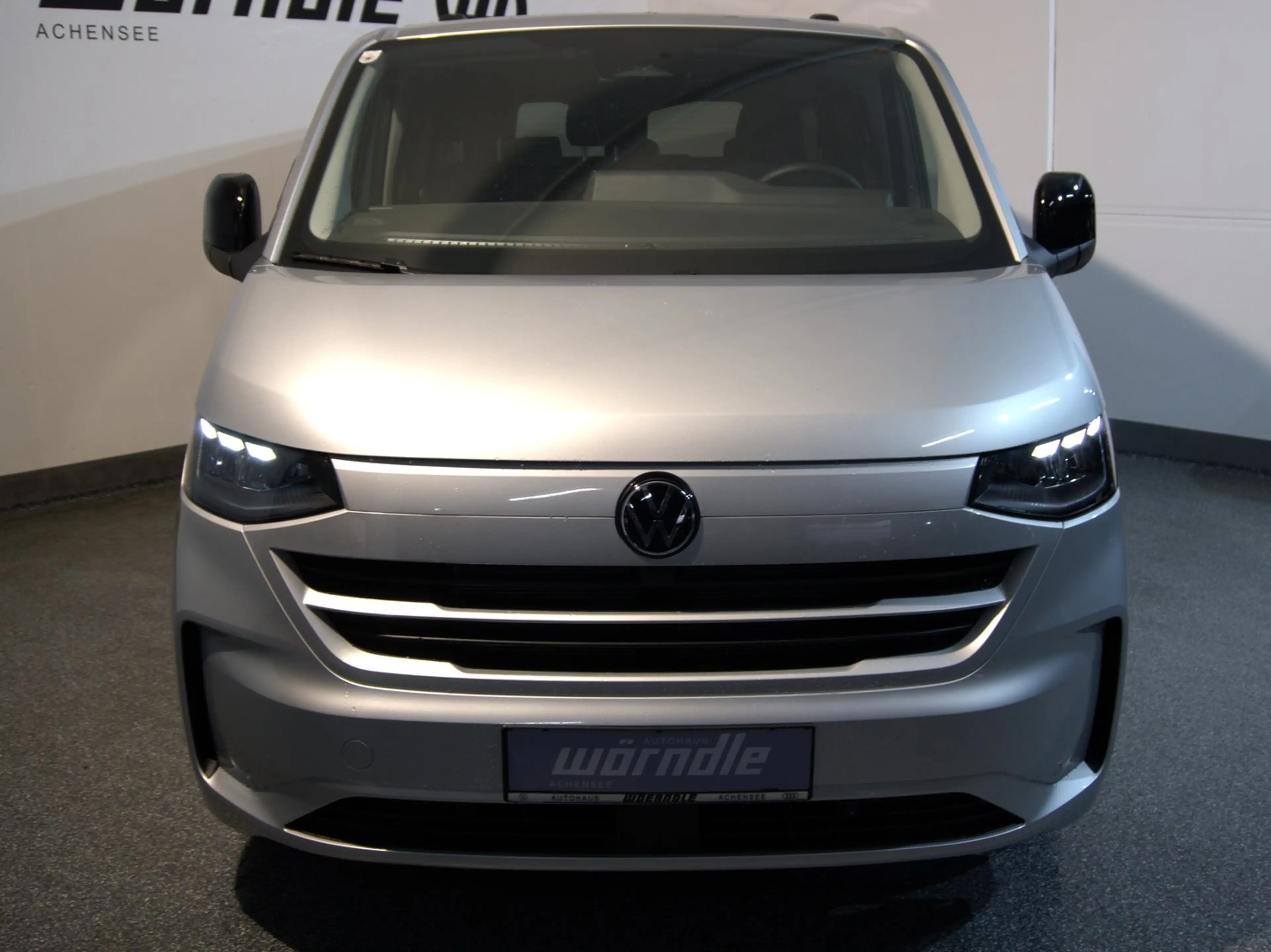 Volkswagen T7 Caravelle VW T7 Caravelle Life LR TDI 4MOTION — photo 14