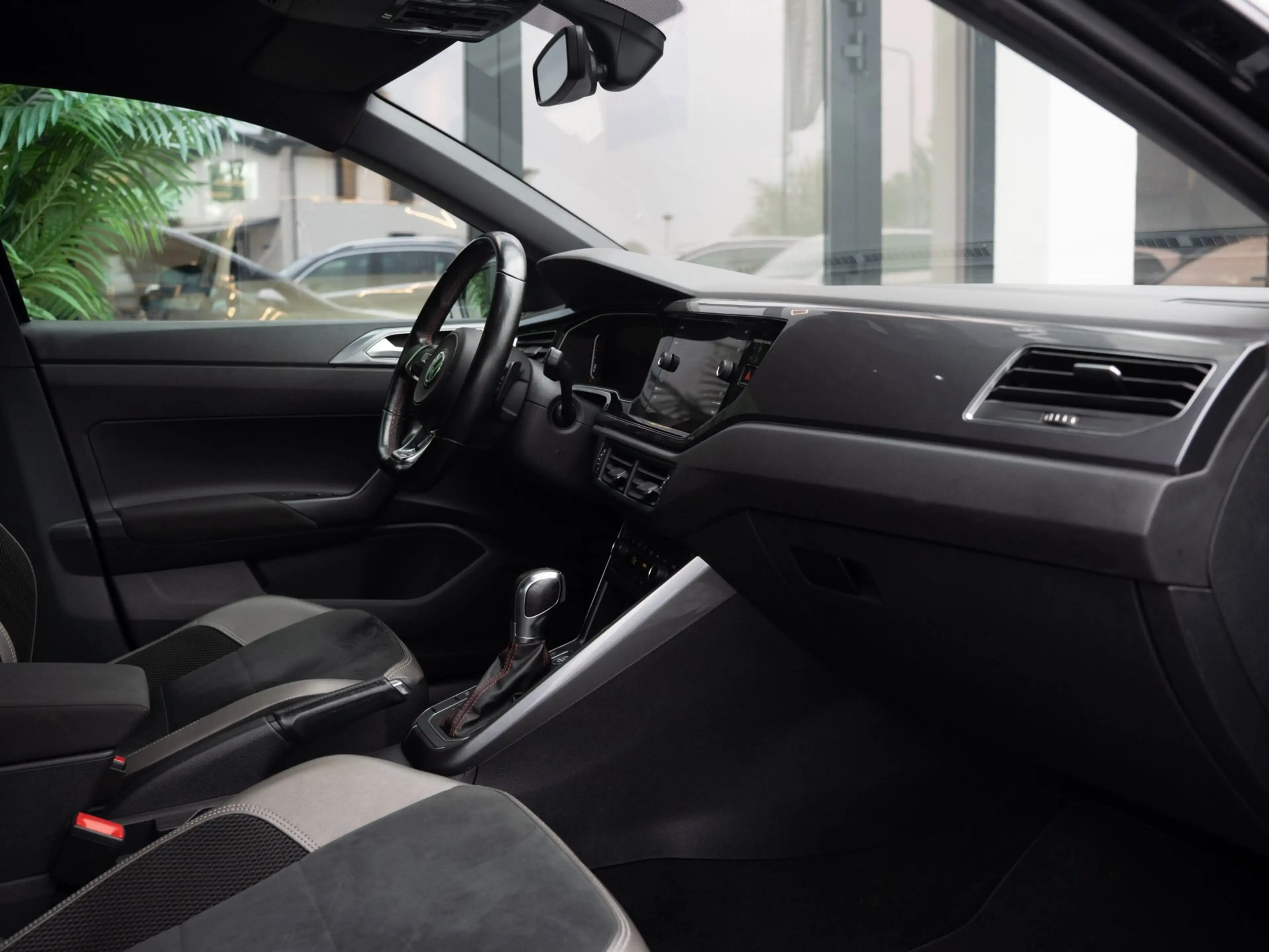 Volkswagen Polo GTI 2.0 TSI DSG|Pano|200PK|Camera|Led koplampen — photo 28