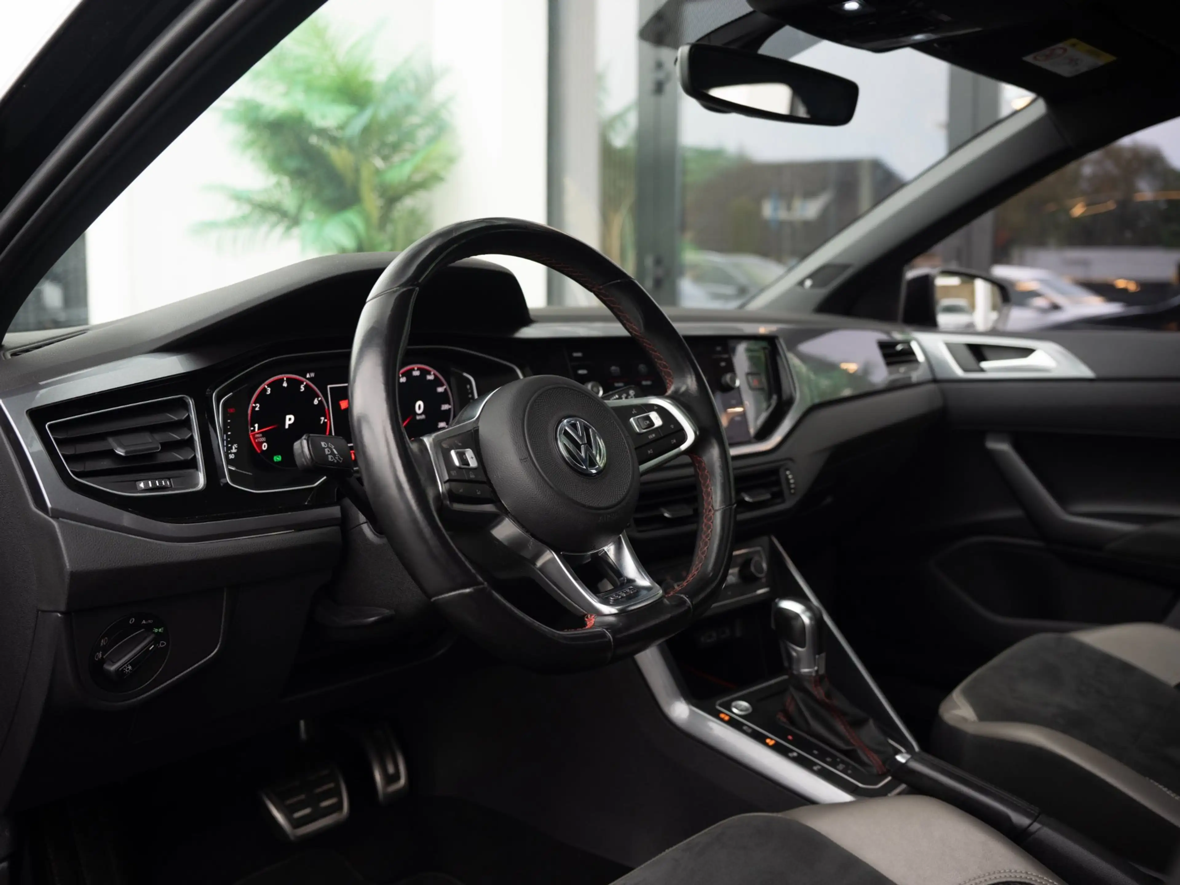 Volkswagen Polo GTI 2.0 TSI DSG|Pano|200PK|Camera|Led koplampen — photo 34