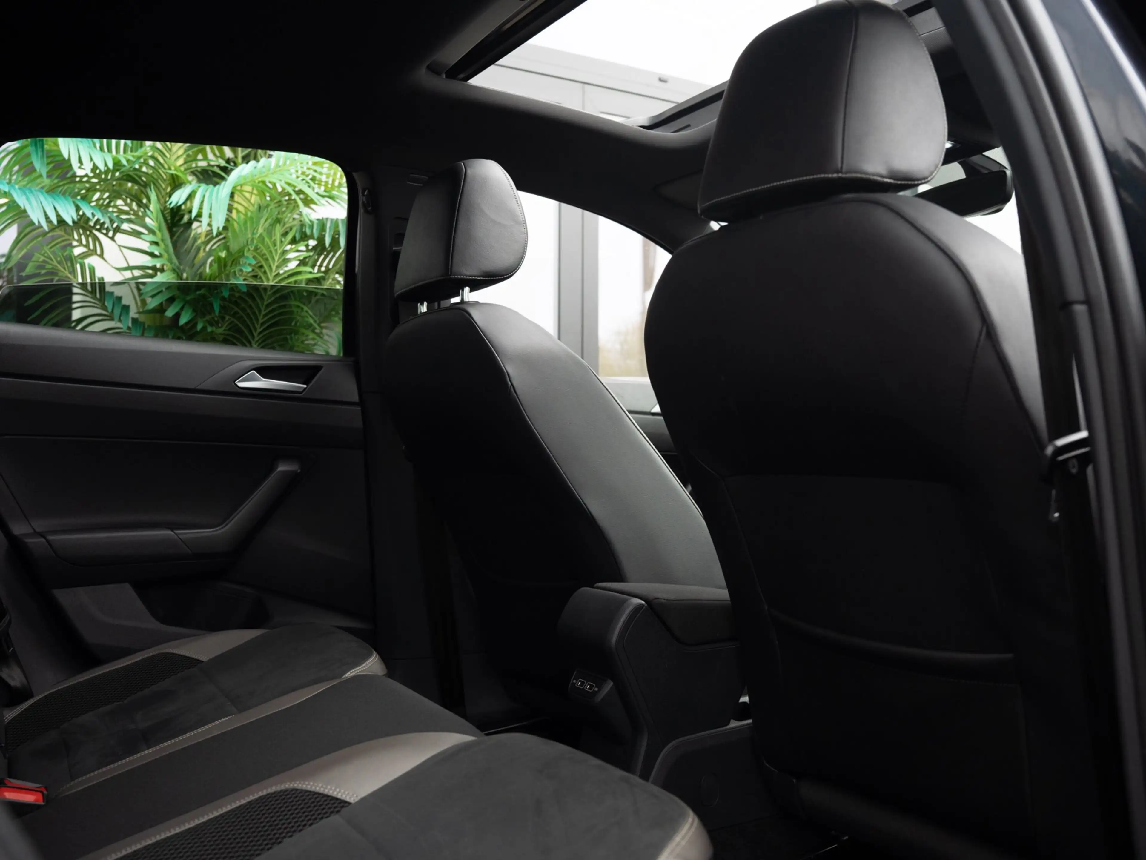Volkswagen Polo GTI 2.0 TSI DSG|Pano|200PK|Camera|Led koplampen — photo 37