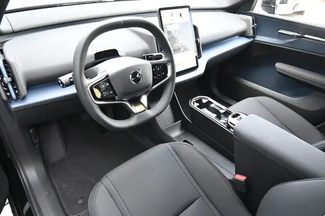 Volvo Ex30 view 12