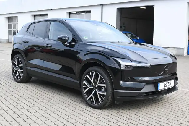 Volvo Ex30 view 7