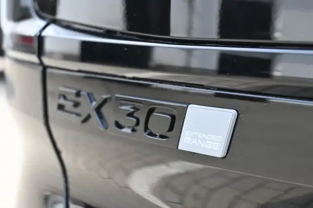 Volvo Ex30 view 11