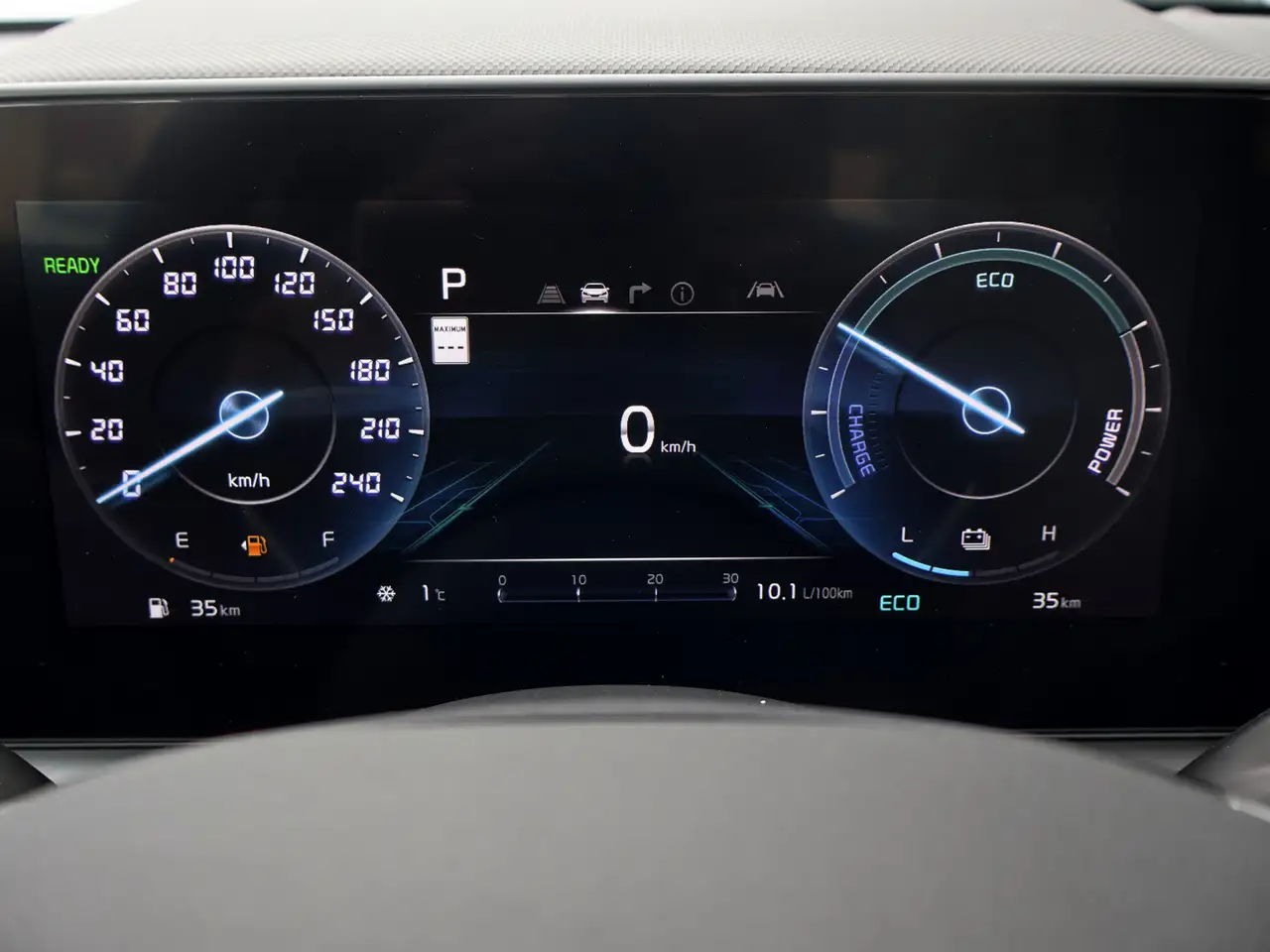 Kia Niro снимка Kia Niro