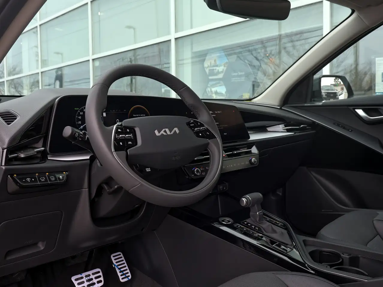 Kia Niro снимка Kia Niro