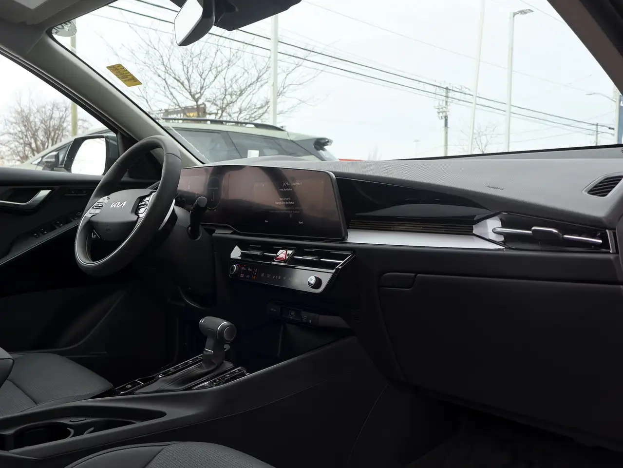 Kia Niro снимка Kia Niro