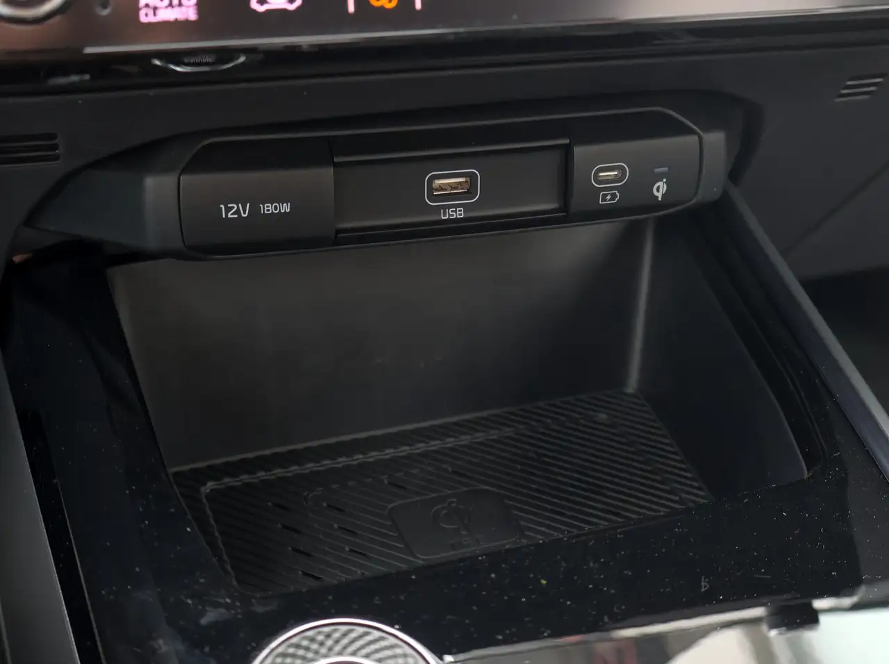 Kia Niro снимка Kia Niro