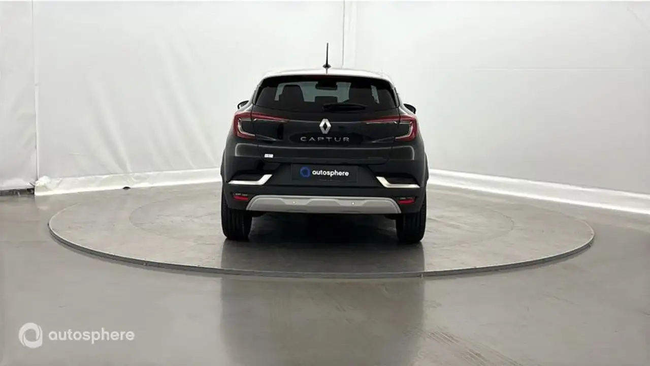 Renault Captur — photo 6