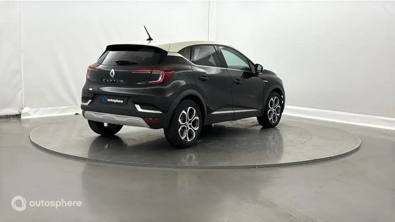 Renault Captur — photo 5