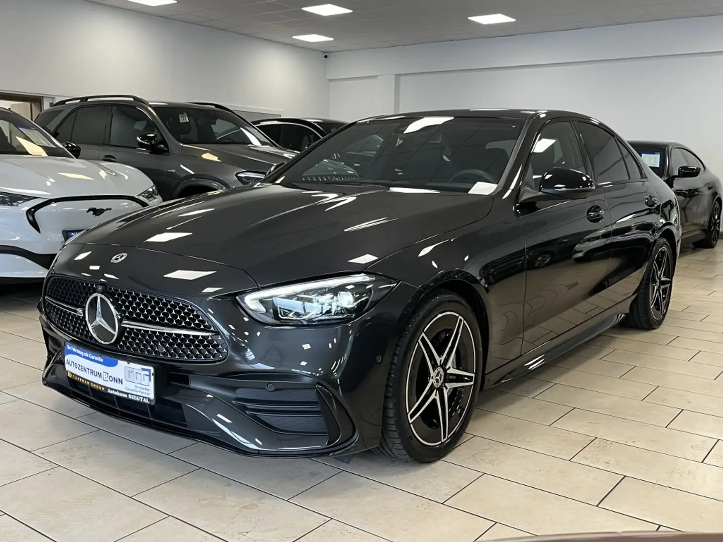 Mercedes-Benz C 180 AMG-Line Night*Pano*Leder*Ambiente*Nav*ACC Gris - 1
