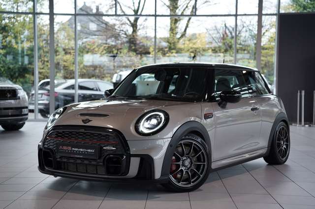 Imagine MINI John Cooper Works JCW Trim *2.H *Navi *ACC *Kam