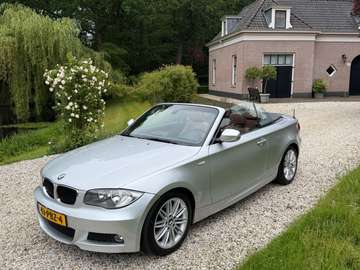 Cabriolet 120i M-Sport Automaat NL-auto FULL OPTIO