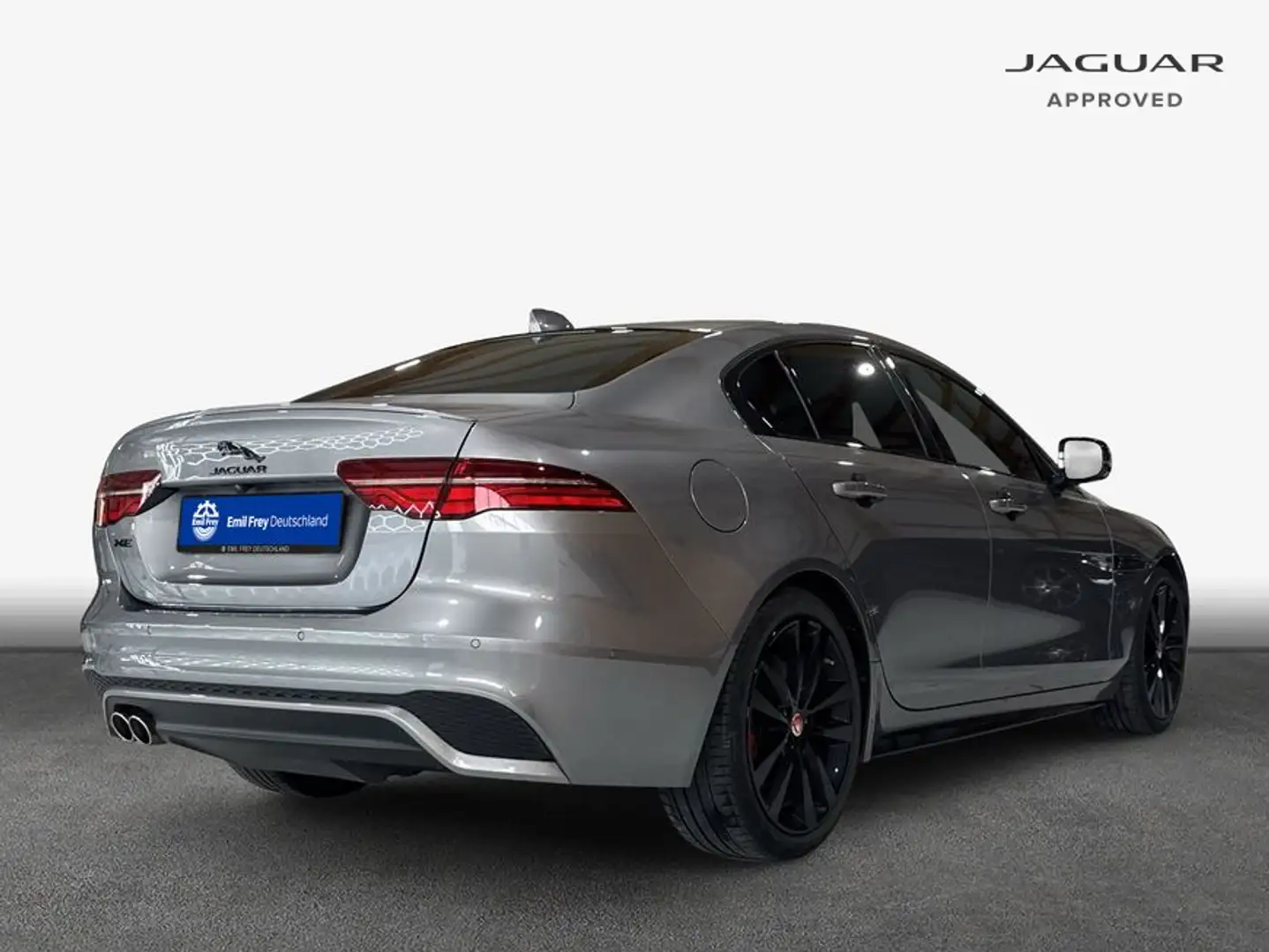Jaguar XE D200 Aut. R-Dynamic Black Gri - 2