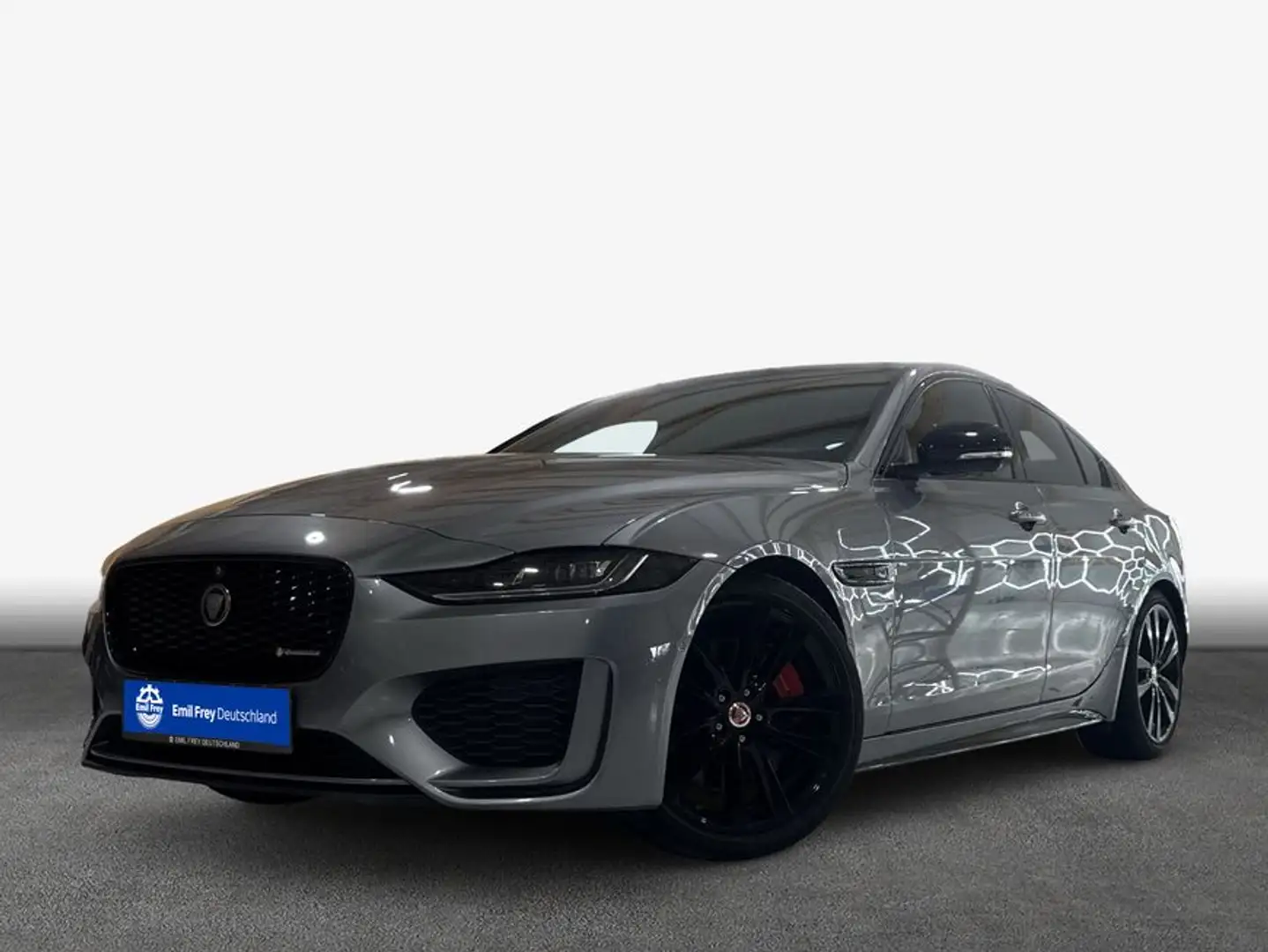 Jaguar XE D200 Aut. R-Dynamic Black Grau - 1