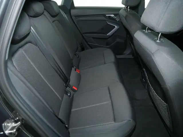 Audi A3 view 9