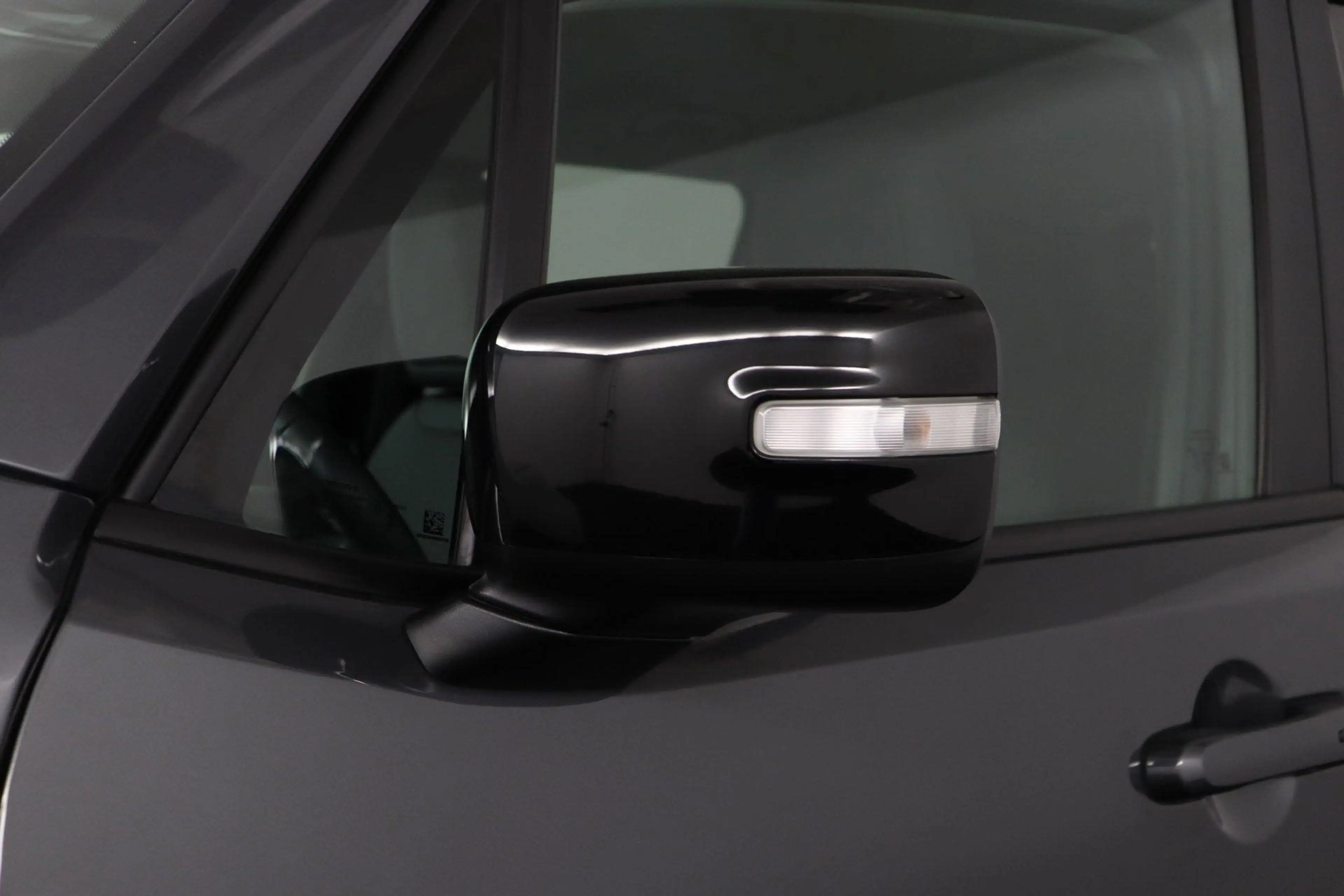 Jeep Renegade 1.5T e-Hybrid Longitude — photo 32