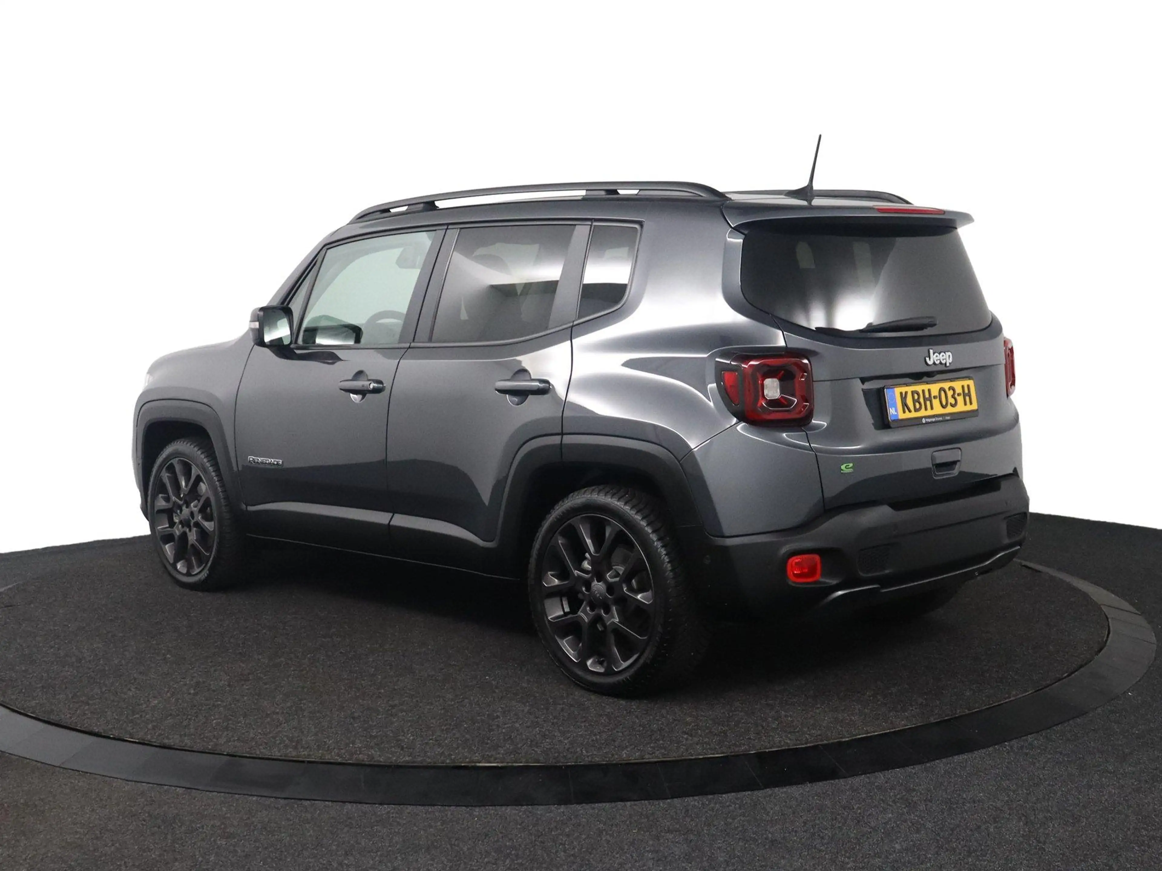 Jeep Renegade 1.5T e-Hybrid Longitude — photo 3