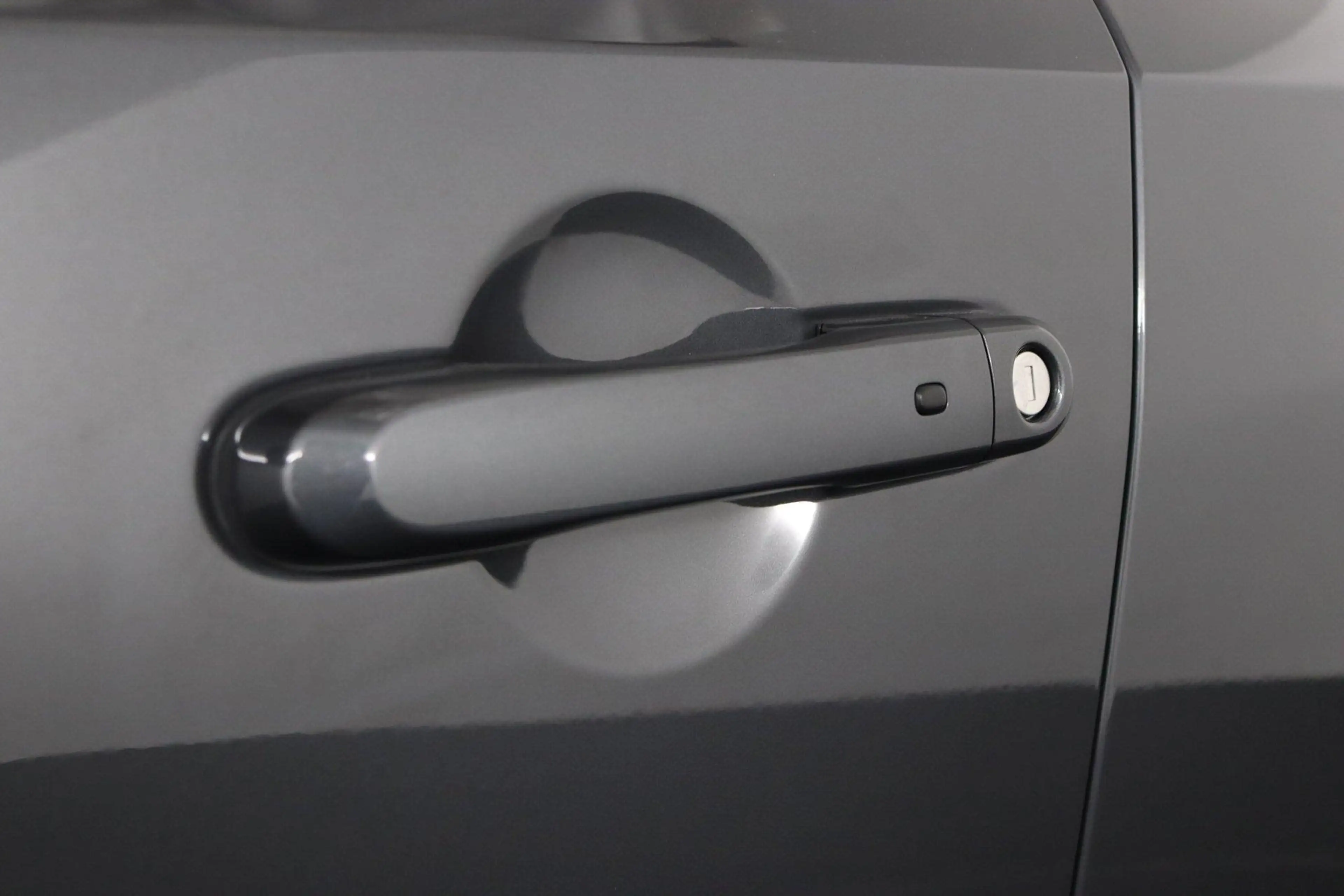Jeep Renegade 1.5T e-Hybrid Longitude — photo 34