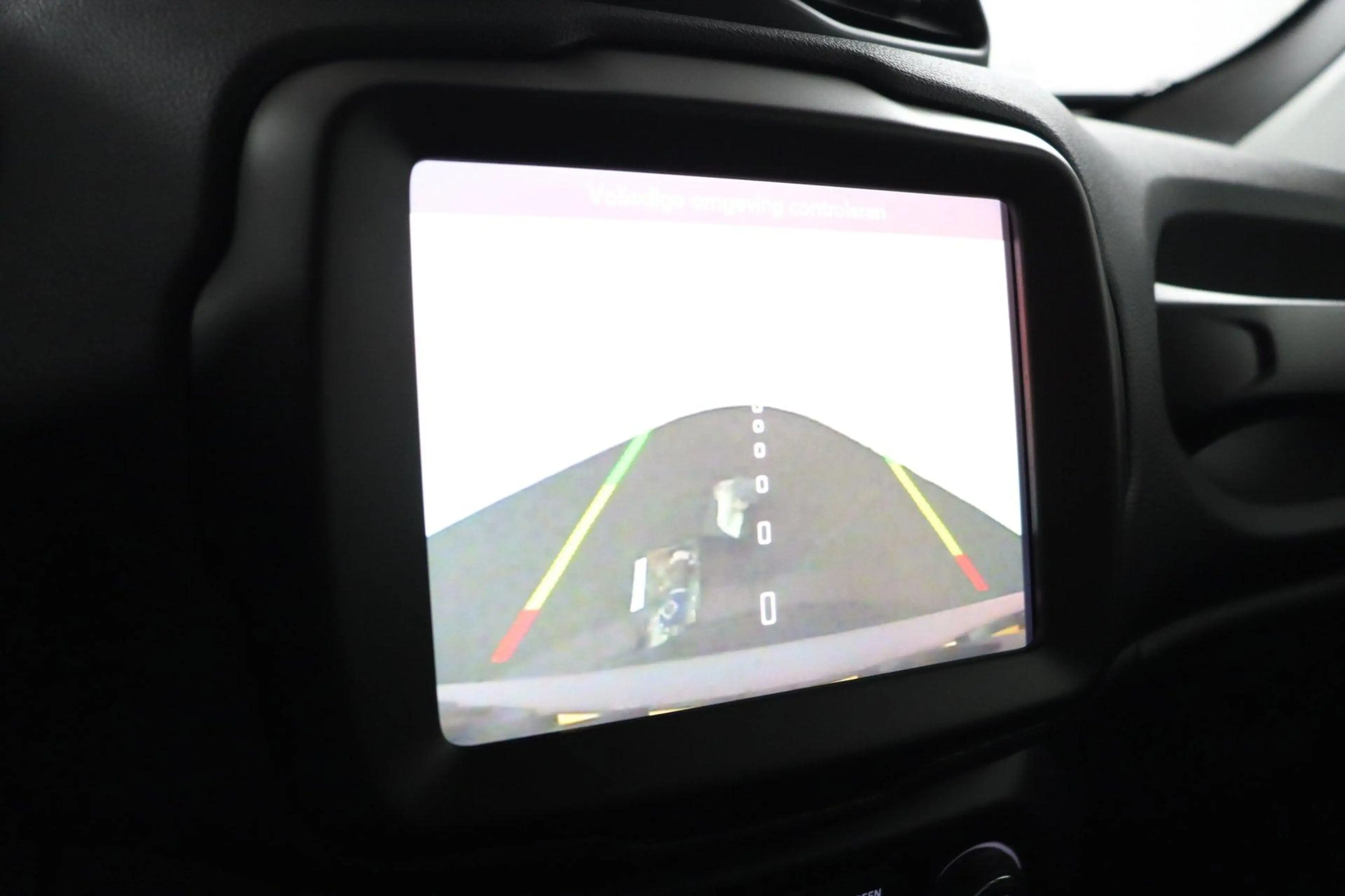 Jeep Renegade 1.5T e-Hybrid Longitude — photo 13