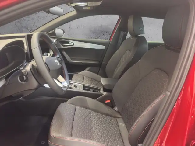 Seat Leon view 8